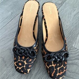 Frame Le Isla Leopard Print Mule Heel
